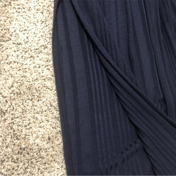 Umgee Long Navy Cardigan Sweater  Small like new - Picture 5 of 8